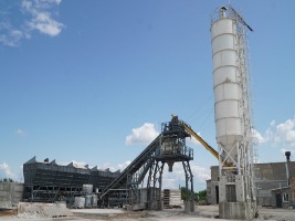 Скип или конвейер: Выбор системы подачи инертных для бетонного завода